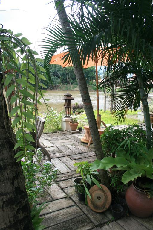 Hotel Baan Ing Ping Chiang Mai Exterior foto