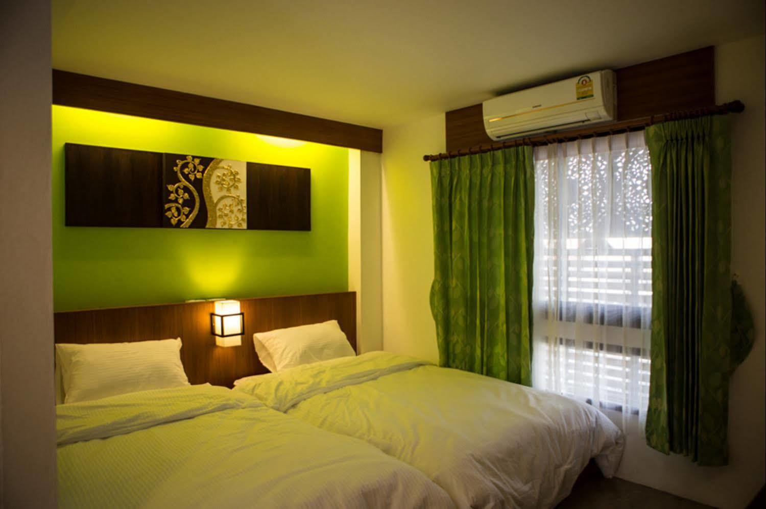 Hotel Baan Ing Ping Chiang Mai Exterior foto